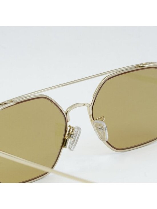 Fendi FE40039U 10L Sunglasses Gold Geometric Frame, Yellow Mirror Lenses main image 7